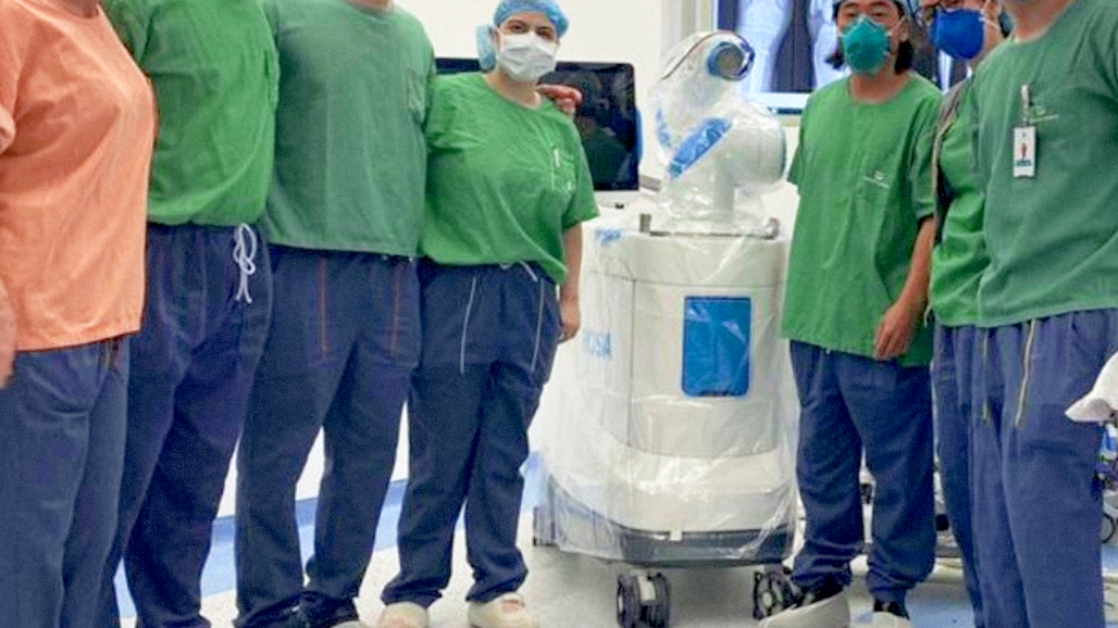 robô para ortopedia