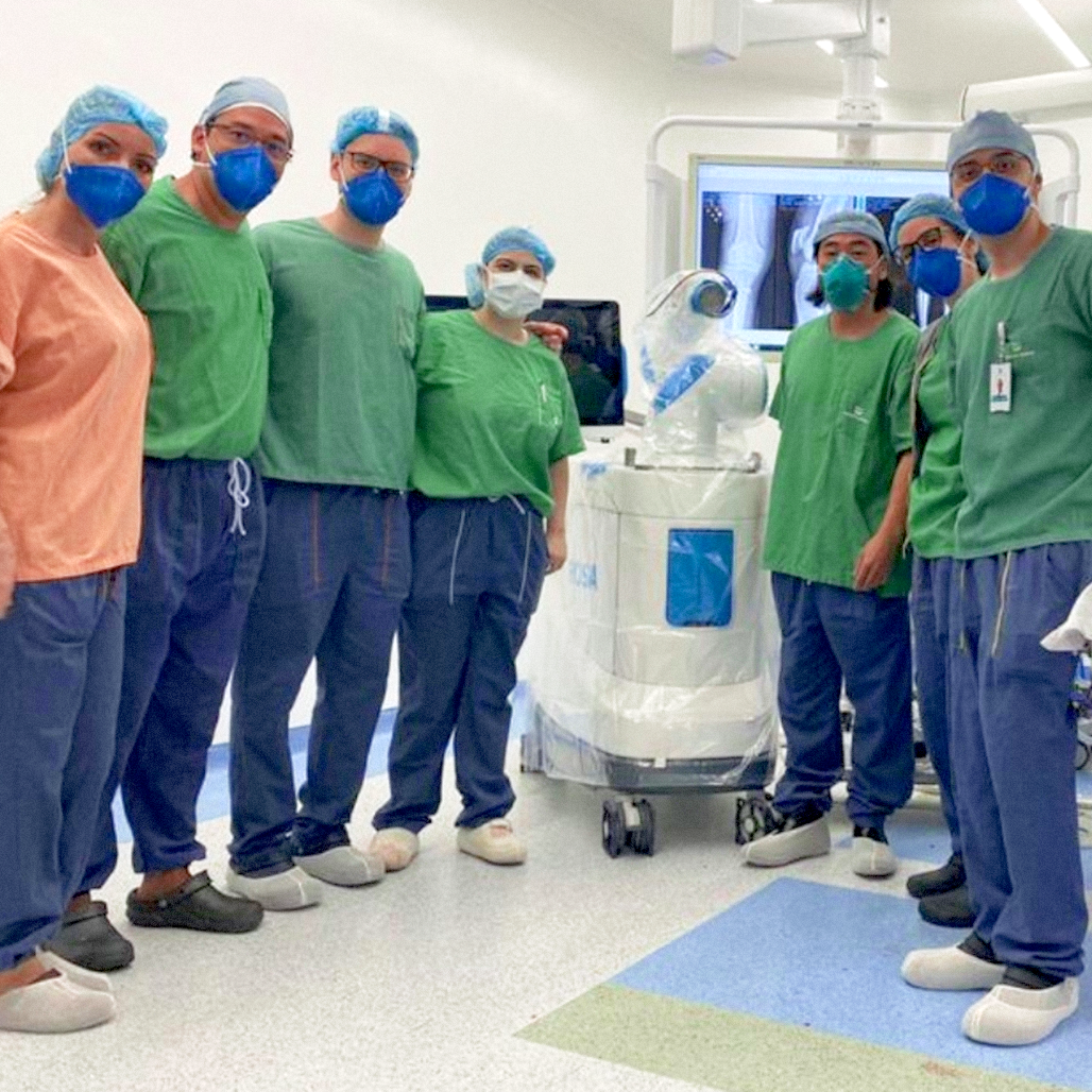 rob&ocirc; para ortopedia