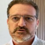 coração de porco em transplante