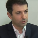 Jovem que vive com dois corações no peito