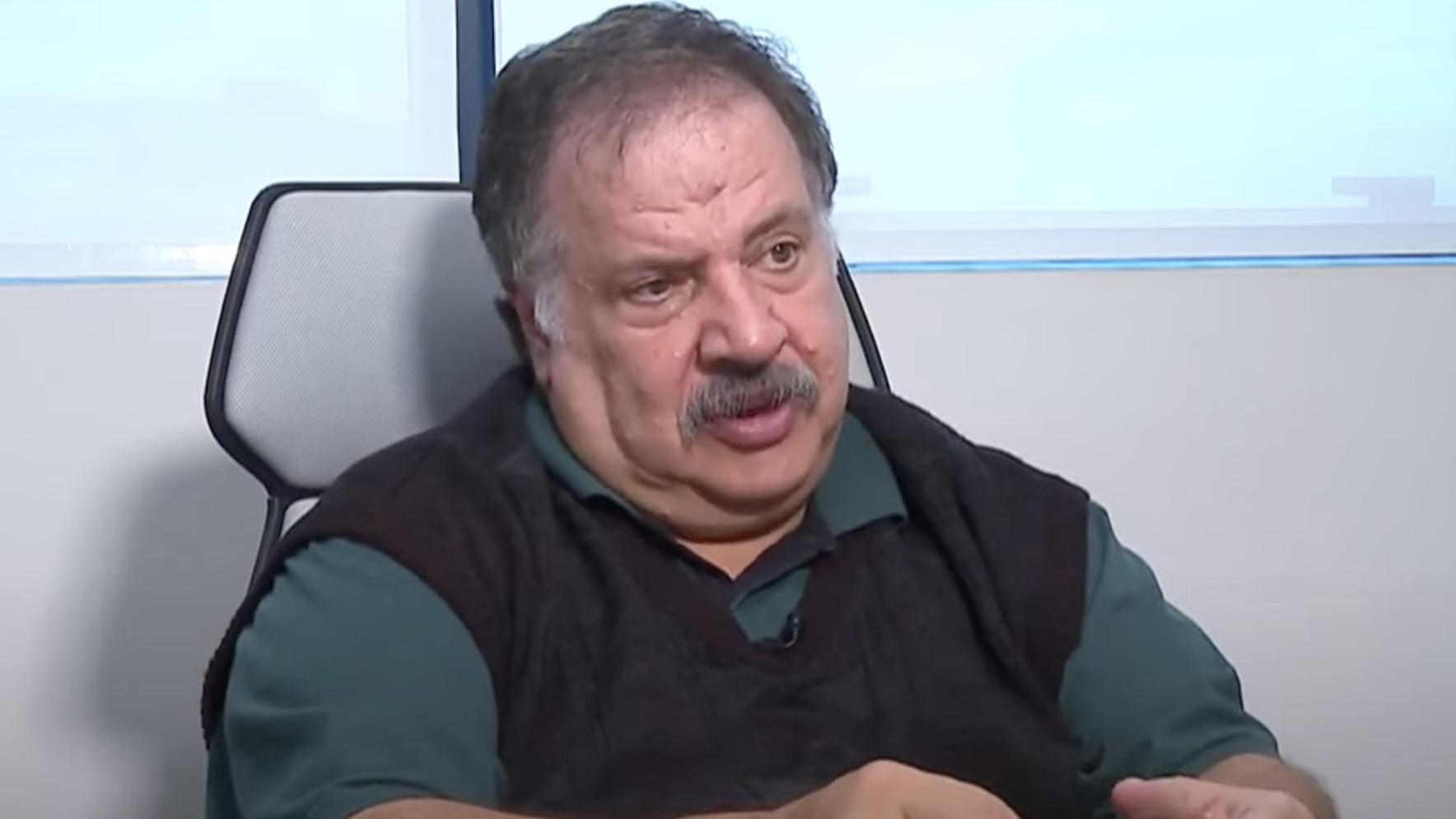 Cientistas reproduzem em laboratório molécula que pode ajudar no tratamento do Parkinson