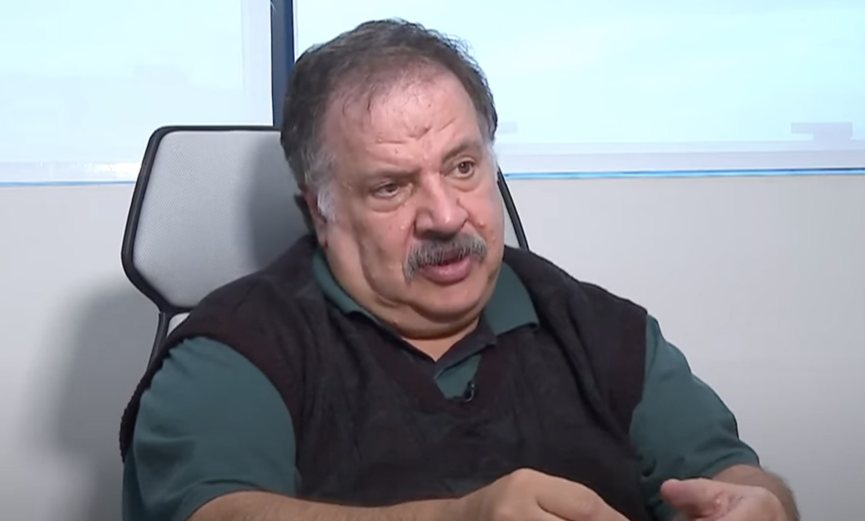 Cientistas reproduzem em laboratório molécula que pode ajudar no tratamento do Parkinson