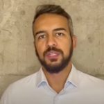 Cantora Simony celebra o fim do tratamento contra o câncer de intestino