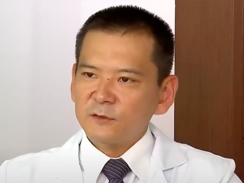 Mulheres costuram tela cir&uacute;rgica na l&iacute;ngua para reduzir ingest&atilde;o de alimentos