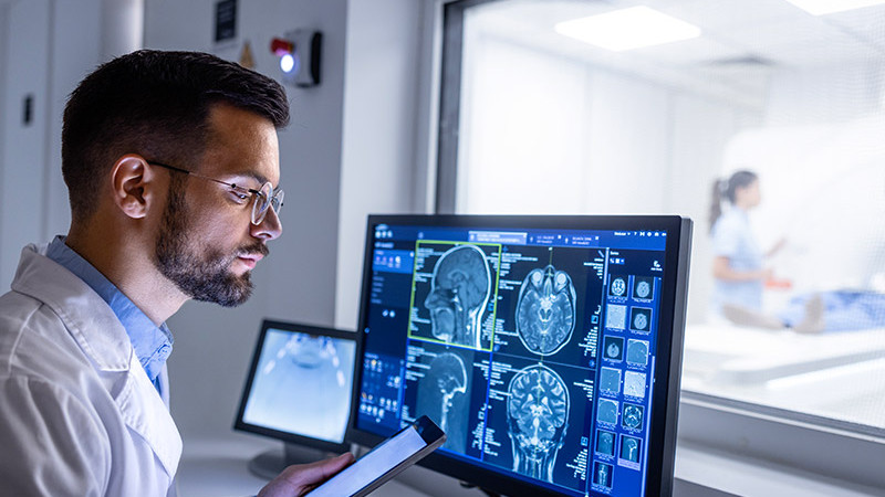 Novo método pouco invasivo já é realidade no tratamento de tumores